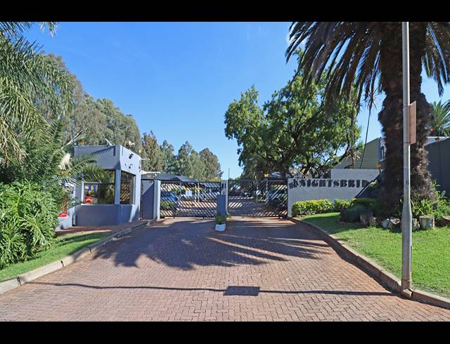 1 BEDROOM TOWNHOUSE FOR SALE IN BRUMA